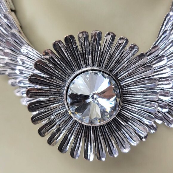 Crystal Feather Statement Necklace Statement Bib Necklace - Picture 3 of 11